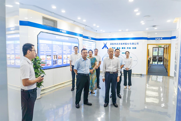 郑州信息工程职业学院领导一行莅临bbin宝盈集团官网技术考察研讨